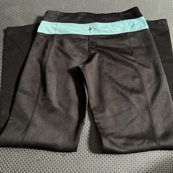 RDS yoga pants - Picture 2 of 6